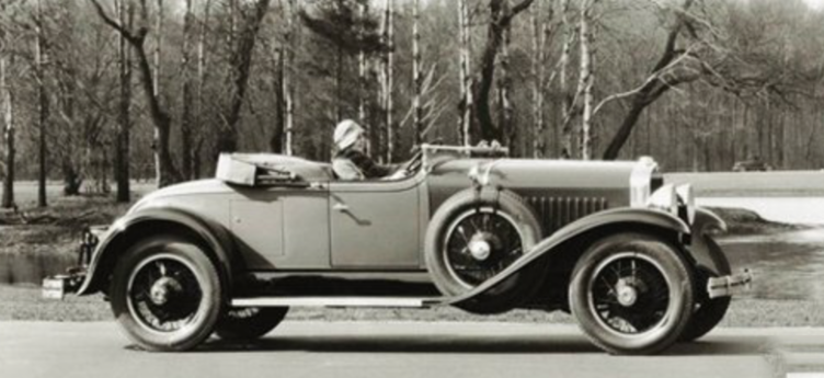 1927 Cadillac LaSalle采用的辐条轮毂